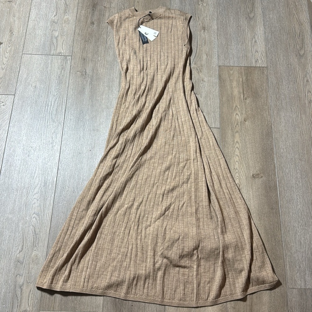NWT! BANANA REPUBLIC CHESTNUT ANDIAMO MERINO SWEATER DRESS 🍇 - Picture 9 of 12